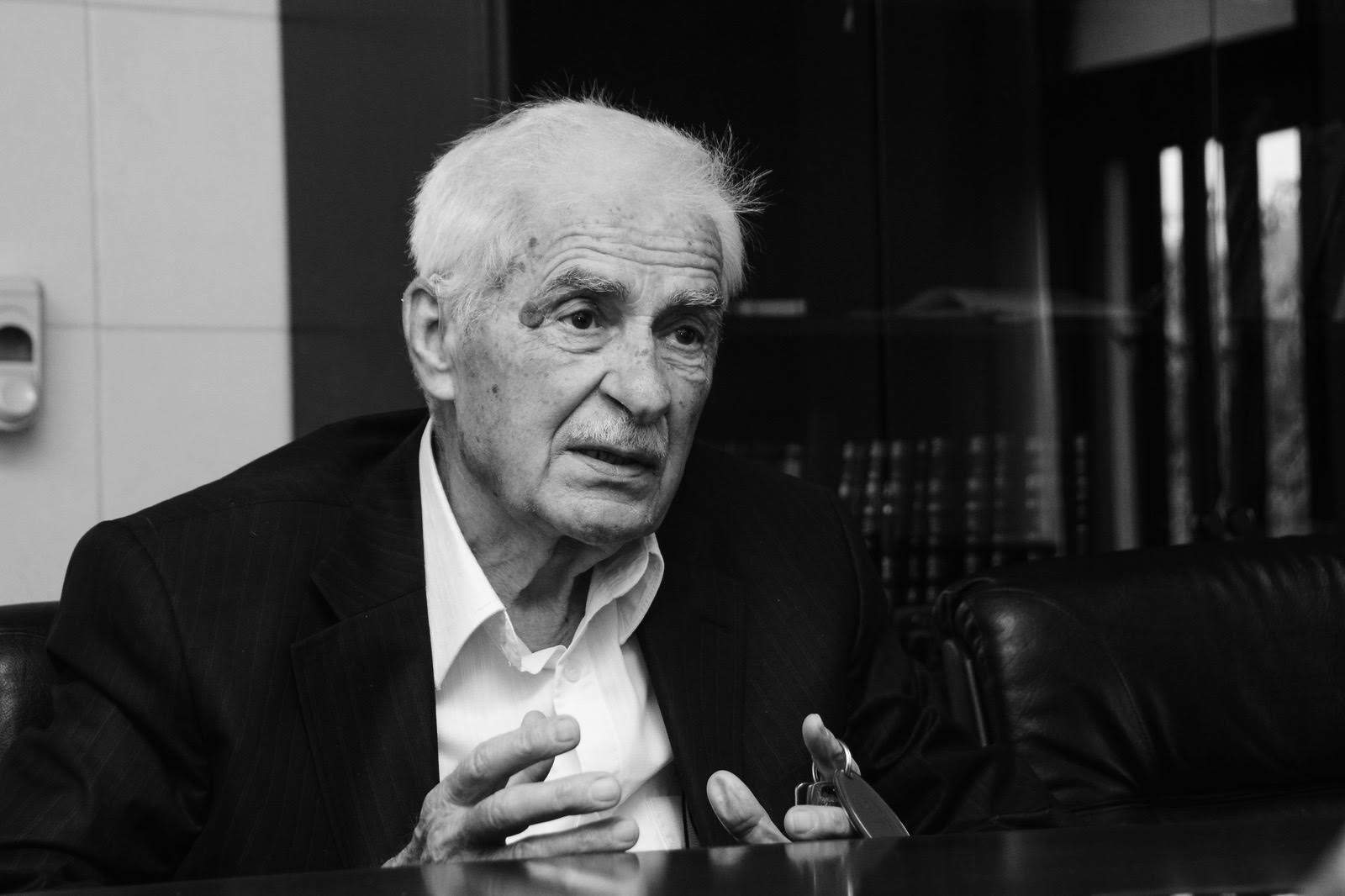 Odlazak velikana: Na ahiret preselio prof. dr. Omer Nakičević 